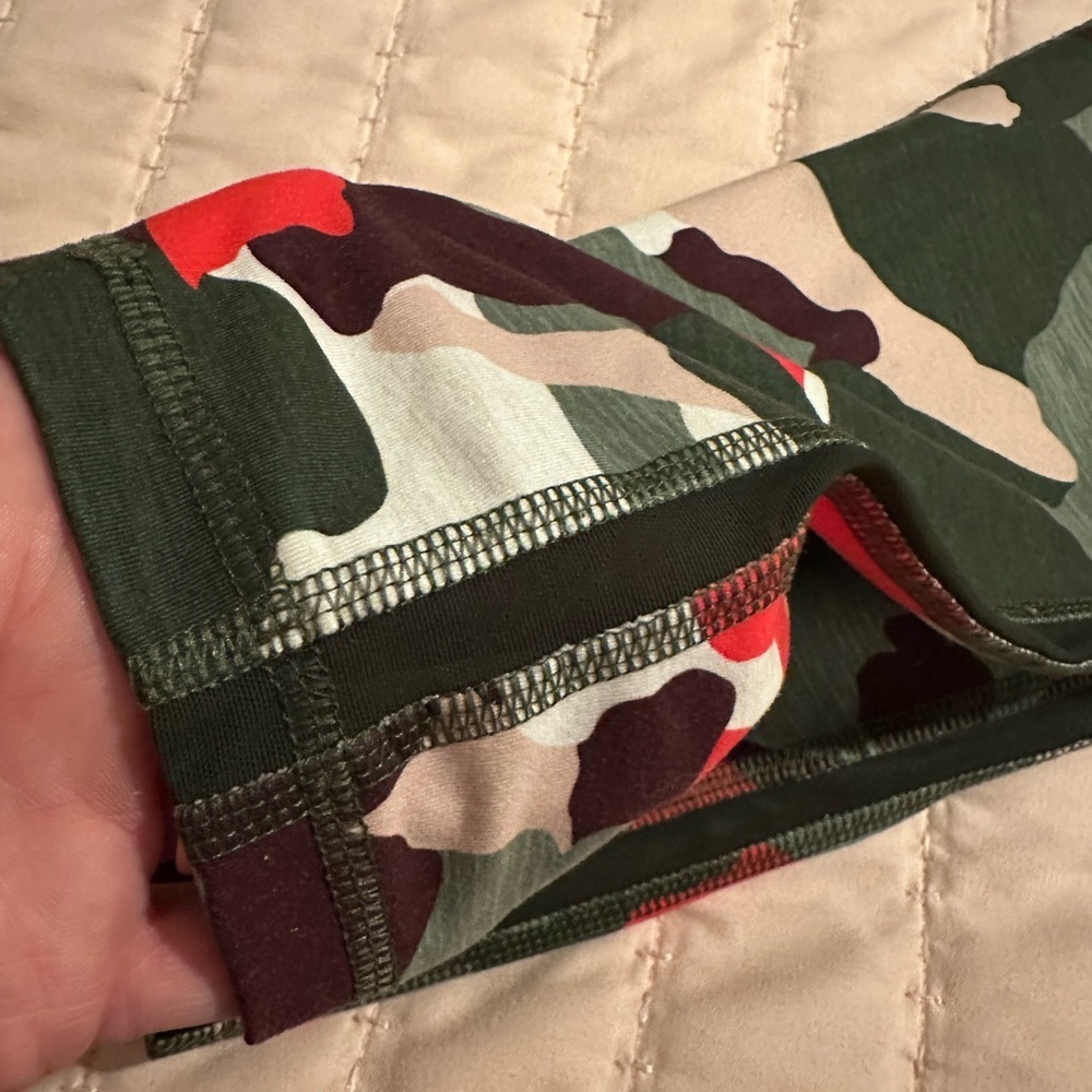 OLD NAVY Active Camouflage Set Sz M - Picture 5 of 10